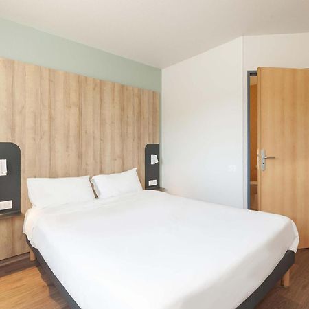 B&B Hotel Pau Lescar Exteriér fotografie